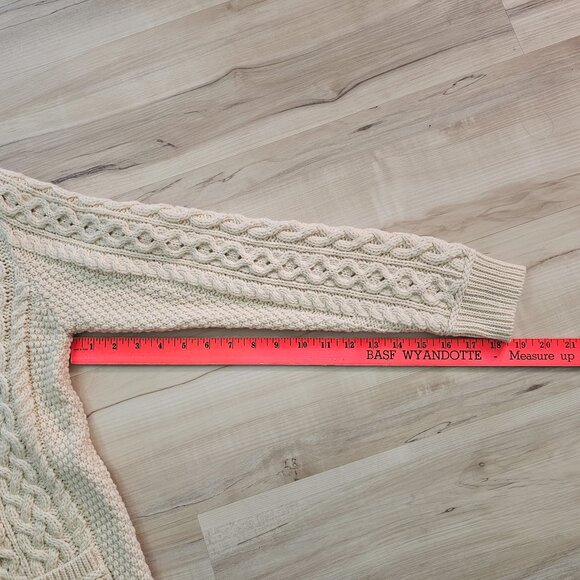 NWT Aran Mor 100% Wool Cable Knit Cream/Ivory Women's Sweater Size M - Picture 12 of 13